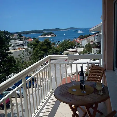 Jani Apartment