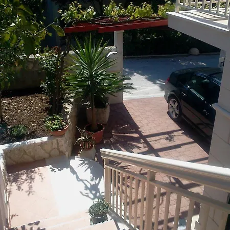 Apartment Jani Hvar Town